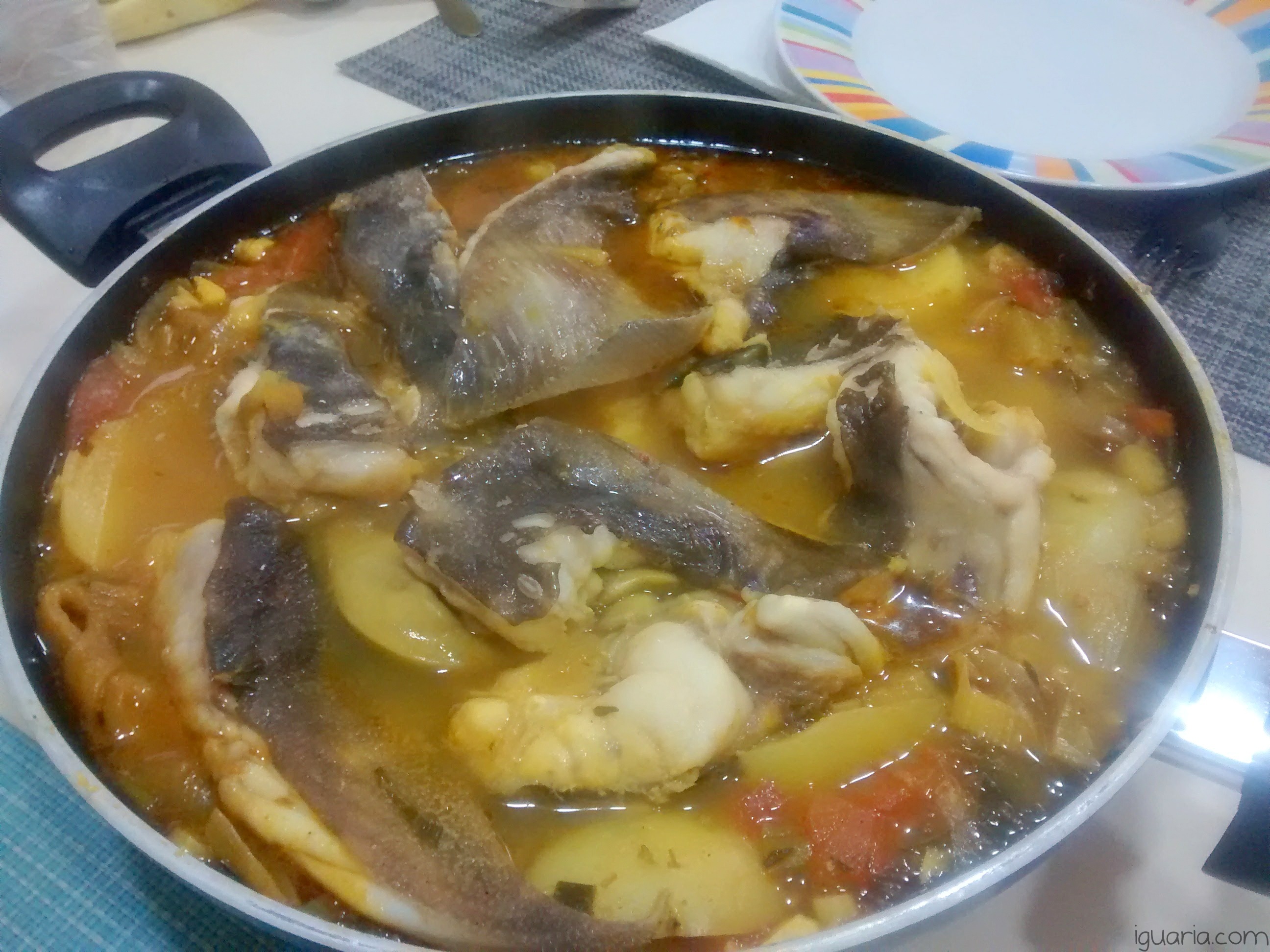 iguaria-raia-com-batata-e-tomate